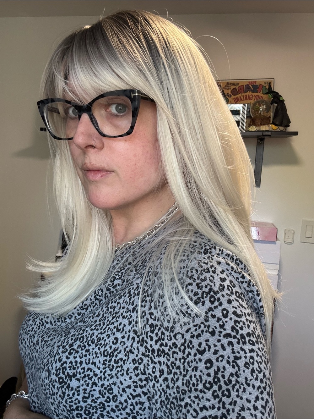 Premium Women's Long Straight Wig with Bangs - Platinum Blonde